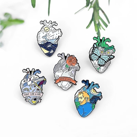 Van Gogh Anatomical Heart Enamel Pin Artistic Collectible Accessory Metal Badge - Picture 4 of 9